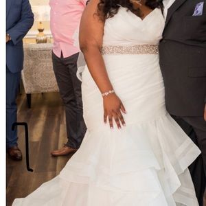 MAGGIE SOTTERO WEDDING DRESS